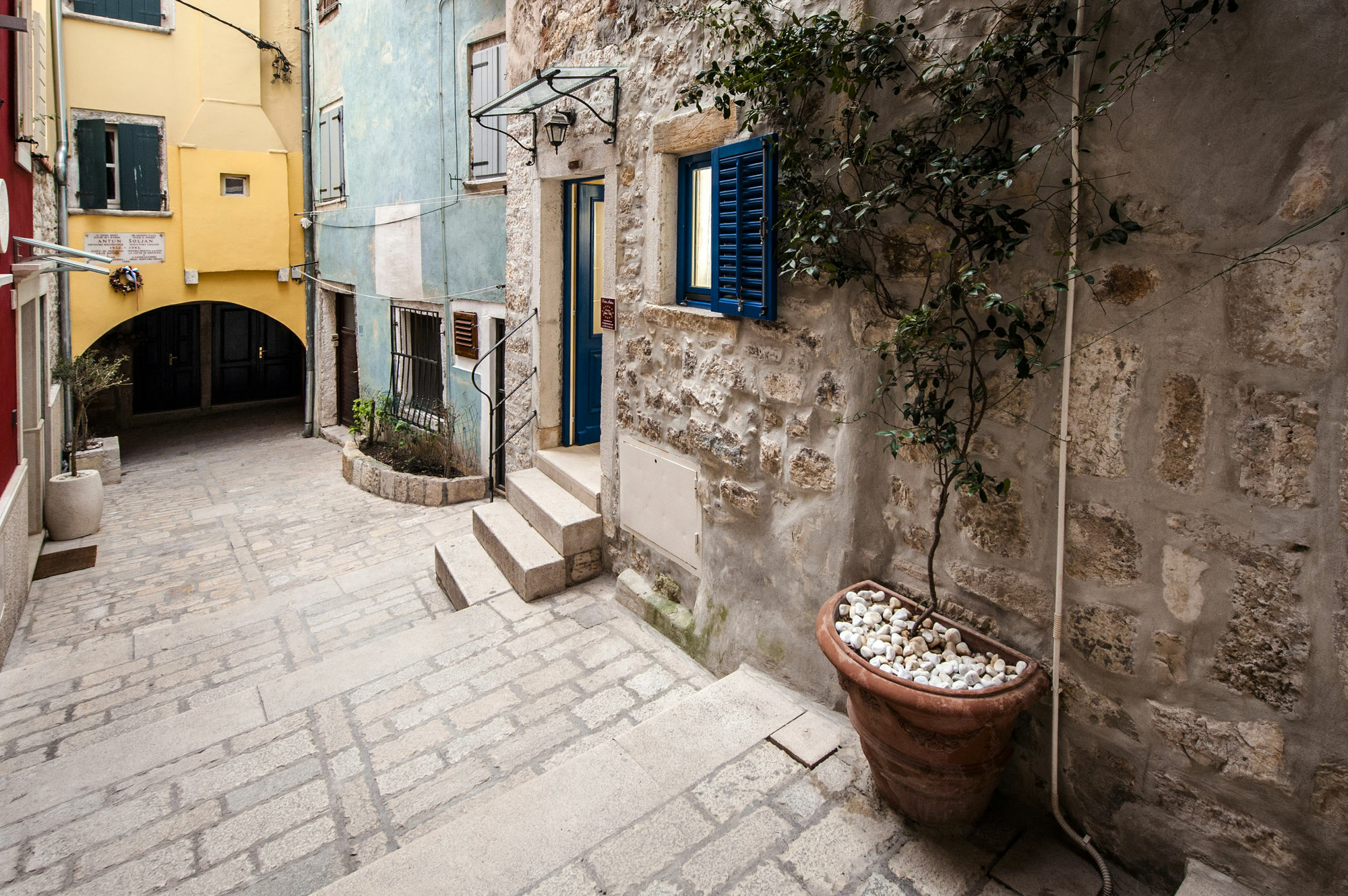 Guest House Sotto I Volti Centro Storico Rovinj Exterior foto